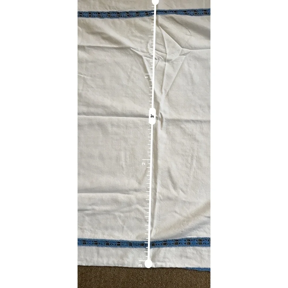 Vintage White Linen Table Runner Blue Crochet Lace Floral Trim 52x32 Farmhouse